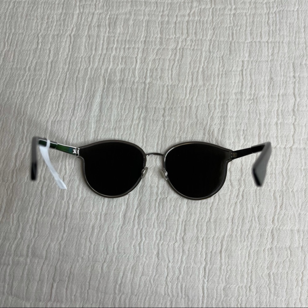 CHRISTIAN DIOR Sunglasses Marble Silver w/case NWT - Picture 15 of 16
